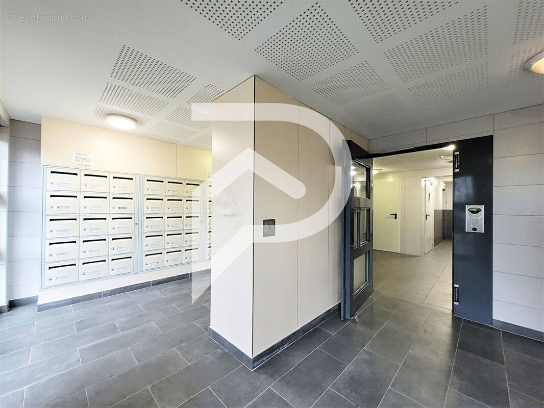 Appartement à EPINAY-SUR-SEINE