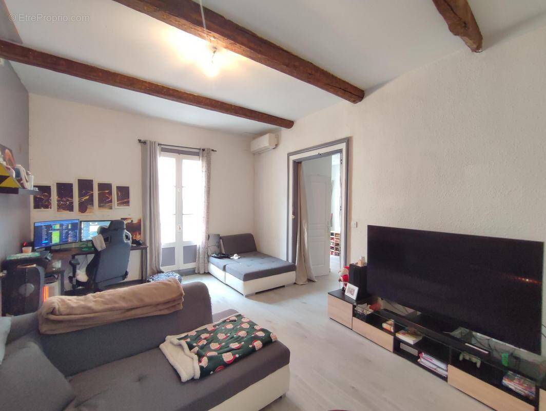 Maison à BESSAN