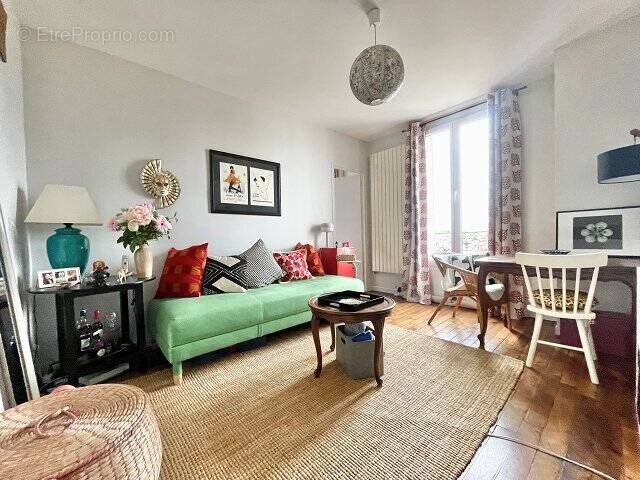 Appartement à MAISONS-ALFORT