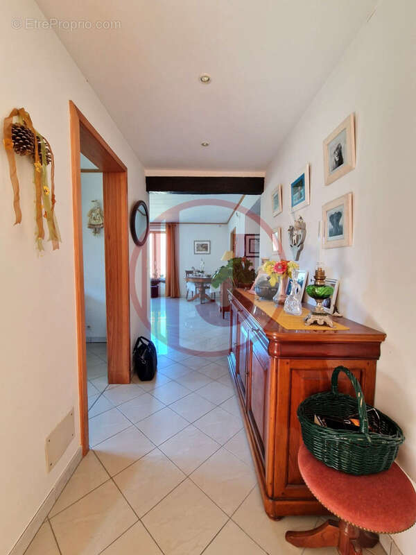 Appartement à DUNG