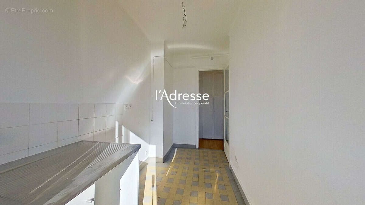 Appartement à PARIS-15E