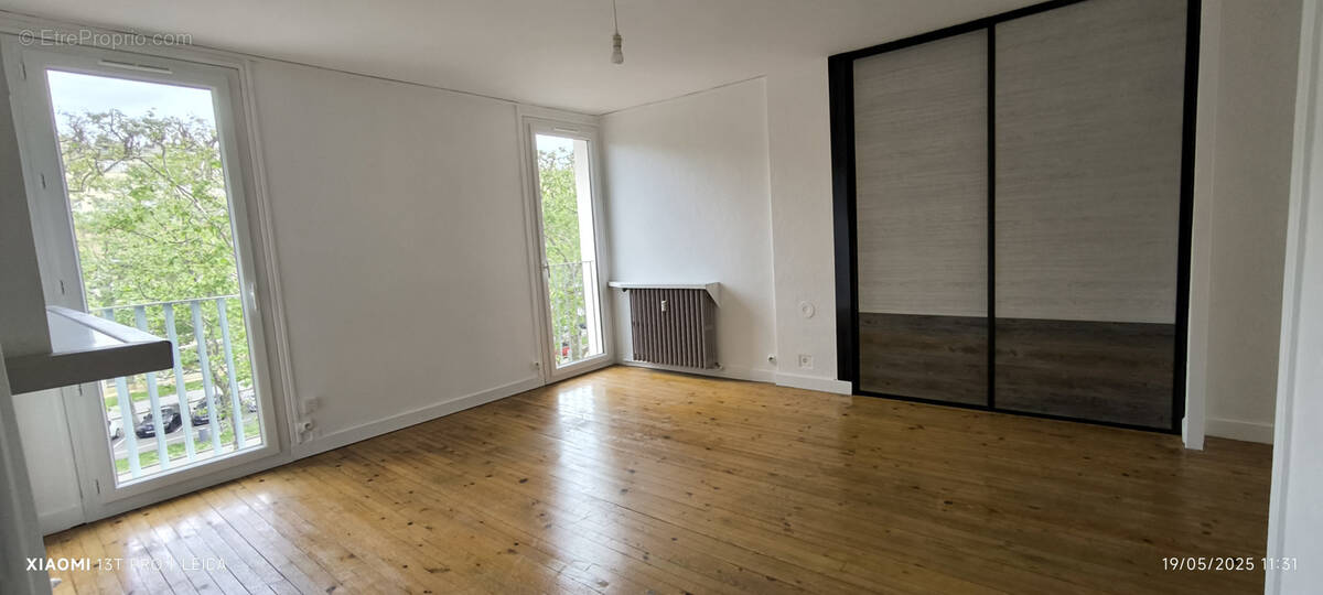 Appartement à SAINT-ETIENNE