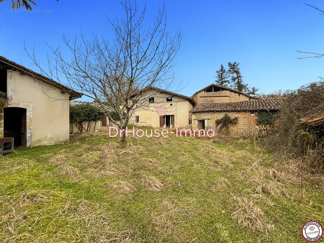 Maison à CHALAIS