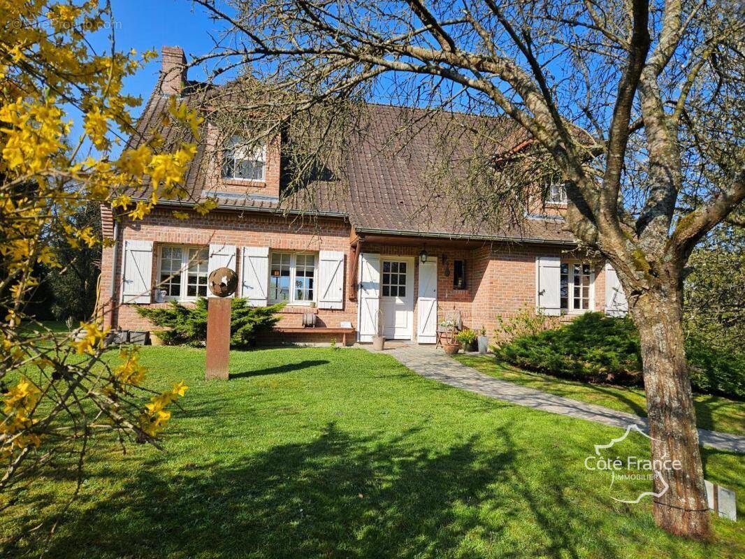 Maison à LE NOUVION-EN-THIERACHE