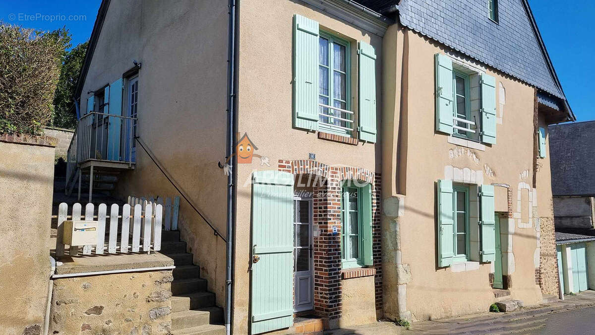Maison à SAINT-CALAIS