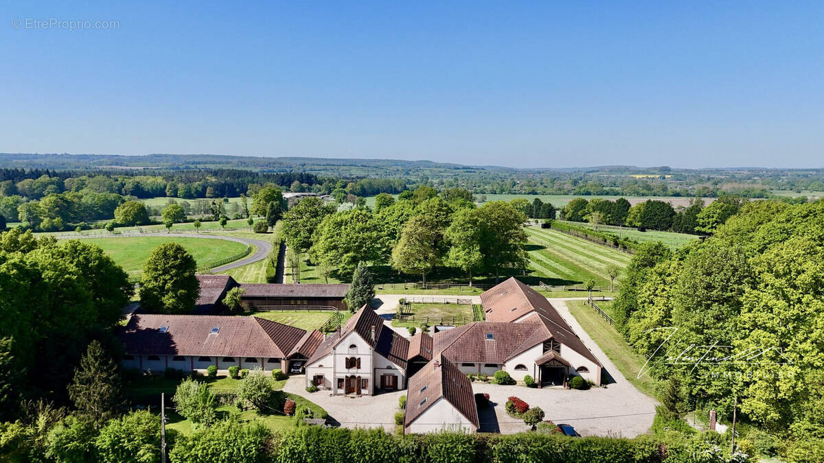 Maison à FORGES-LES-EAUX