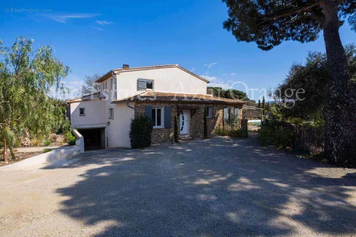 Maison à GRIMAUD
