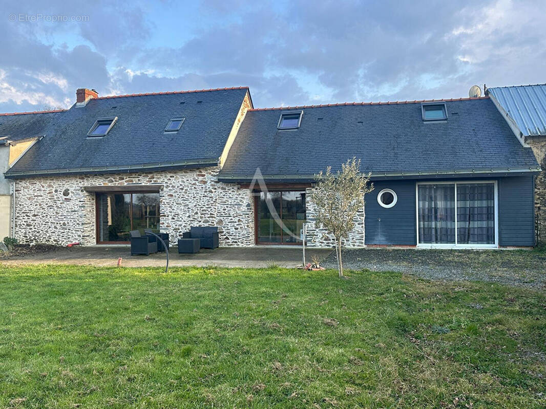 Maison à SAFFRE