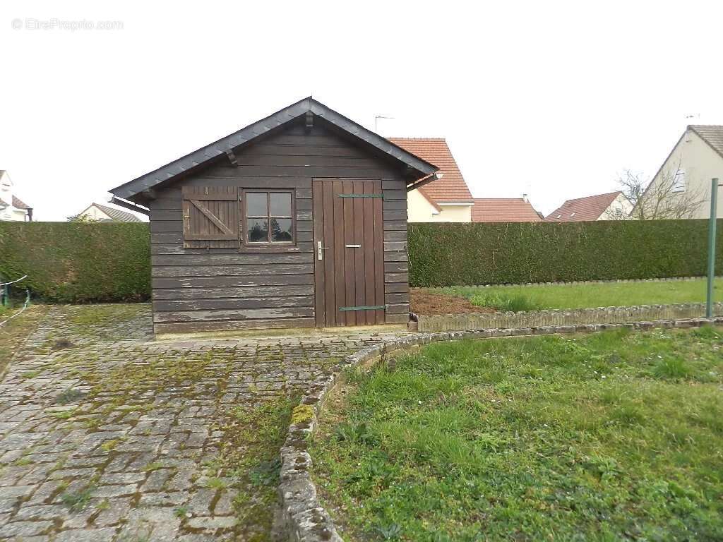 Maison à SAINT-PIERRE-SUR-DIVES