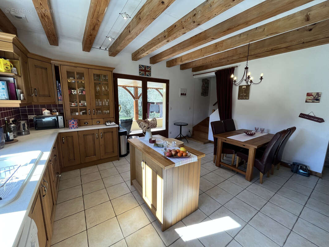 Maison à SIORAC-EN-PERIGORD
