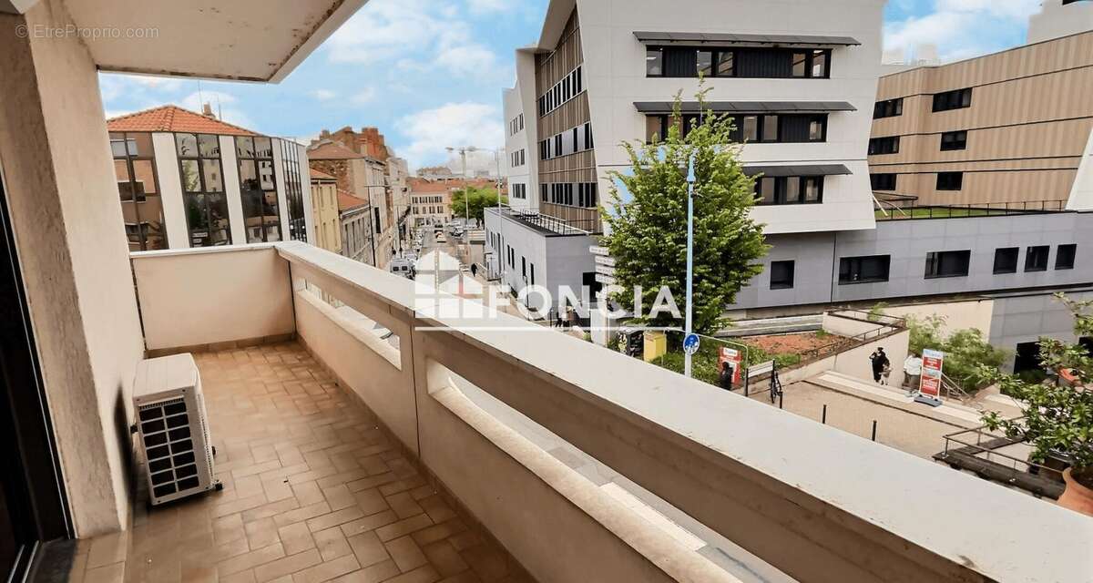 Appartement à ROANNE