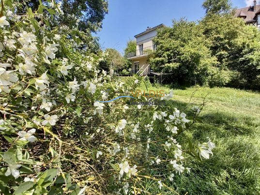 Maison à TINQUEUX
