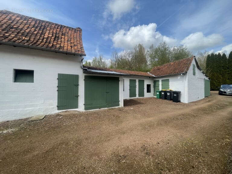 Maison à MOURIEZ