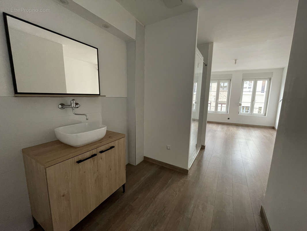 Appartement à GUISE