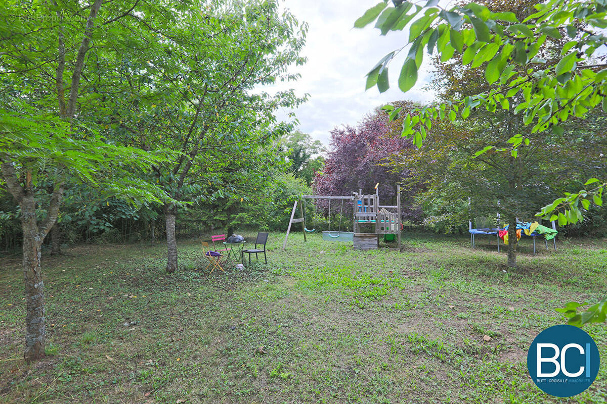 Maison à FROLOIS