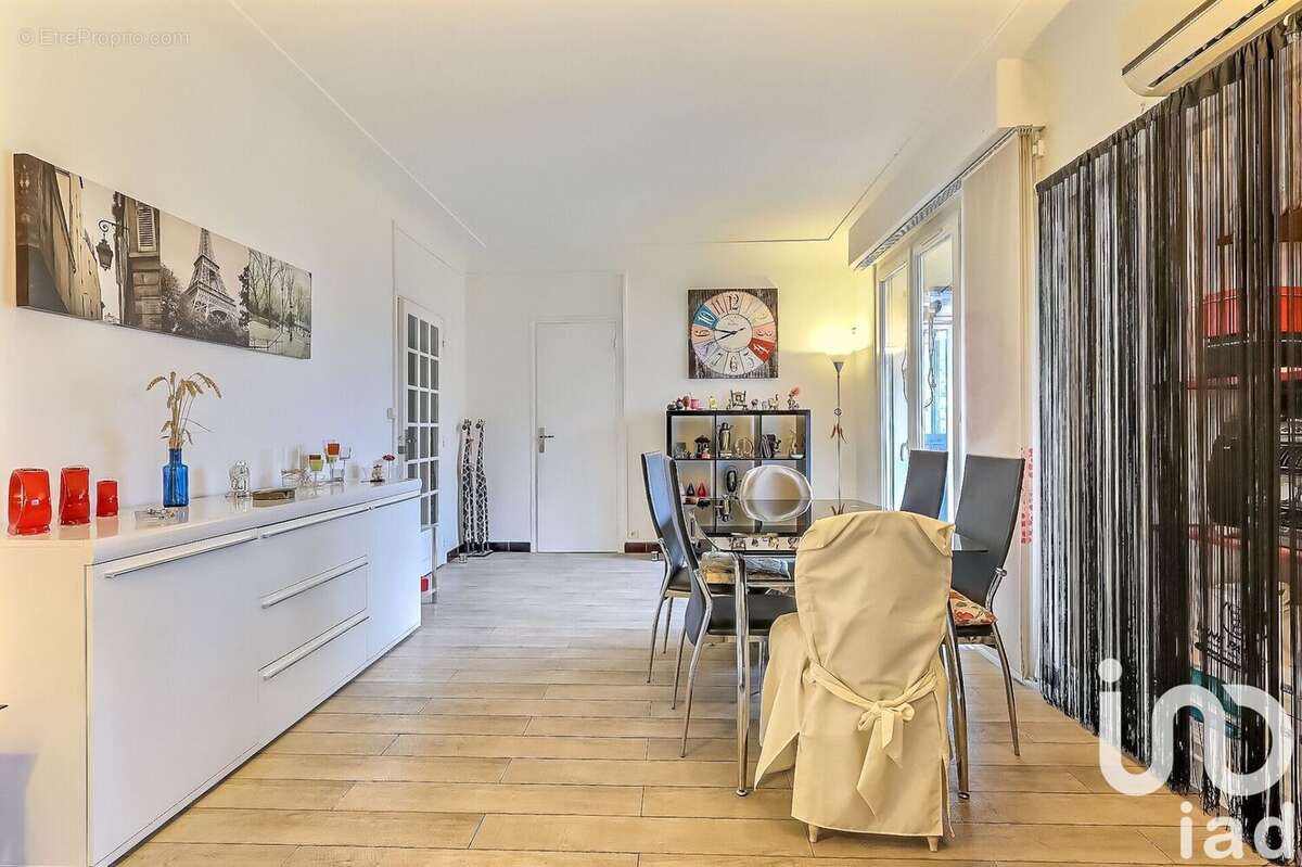 Photo 8 - Appartement à NIMES