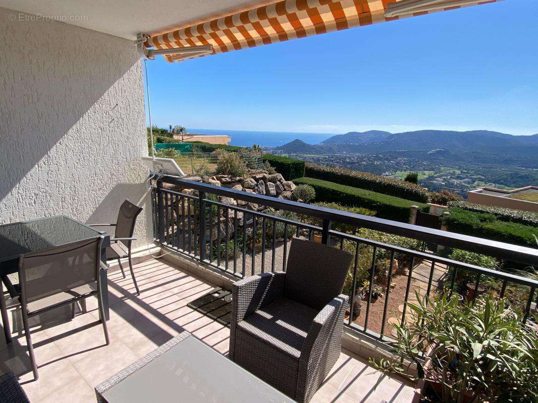 Appartement à MANDELIEU-LA-NAPOULE