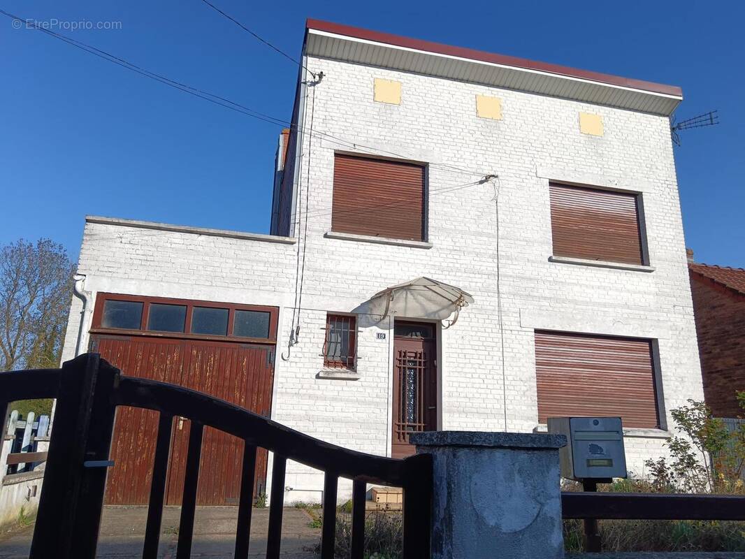 Photo 1 - Maison à CAUCHY-A-LA-TOUR