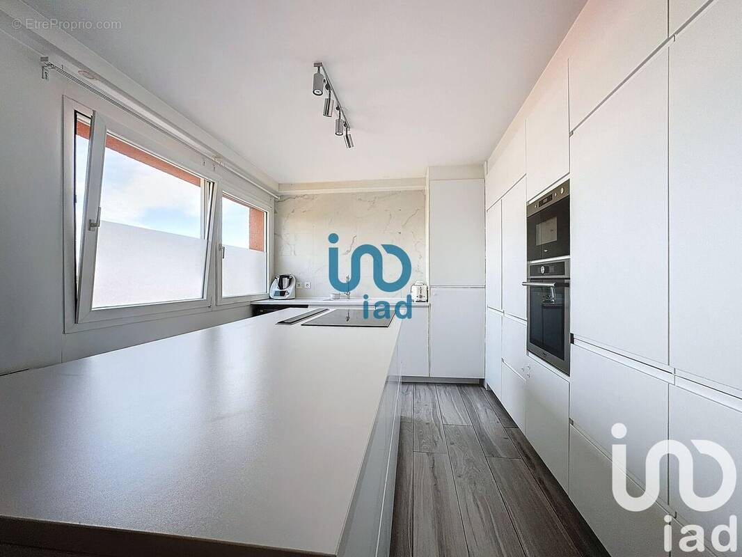 Photo 1 - Appartement à SAINT-PIERRE-DU-PERRAY