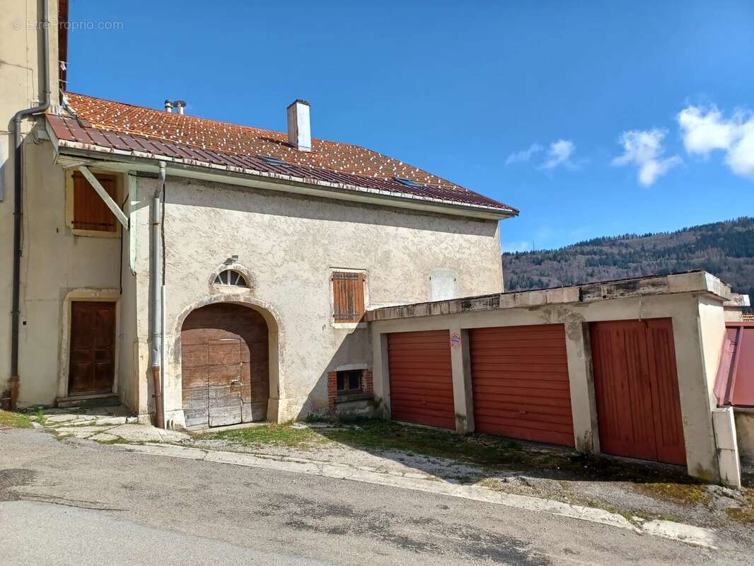 Maison à SEPTMONCEL