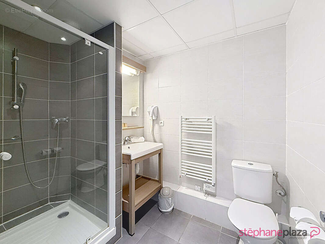 Appartement à MANDELIEU-LA-NAPOULE