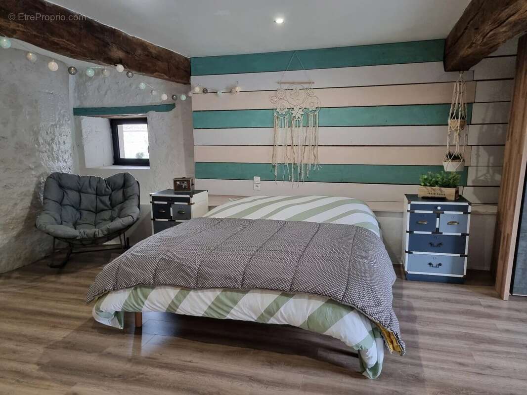 Maison à MAINE-DE-BOIXE