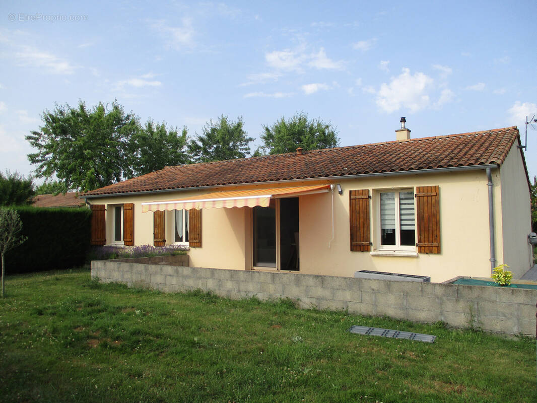 Maison à SOUDAN