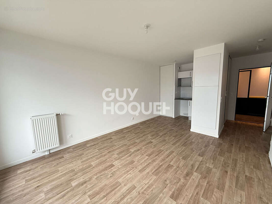 Appartement à EPONE