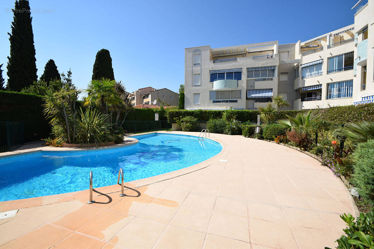 Appartement à SAINT-RAPHAEL