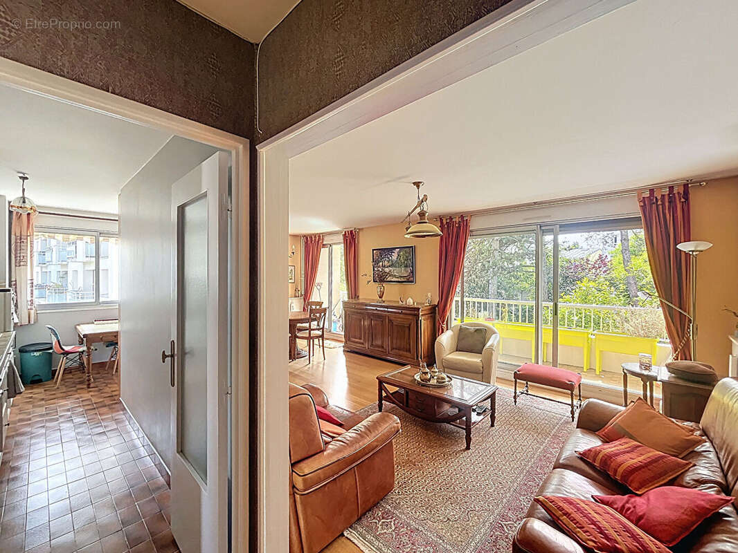 Appartement à FONTENAY-AUX-ROSES