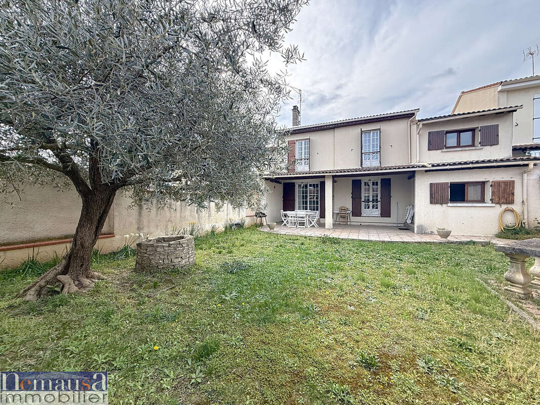 Maison à NIMES