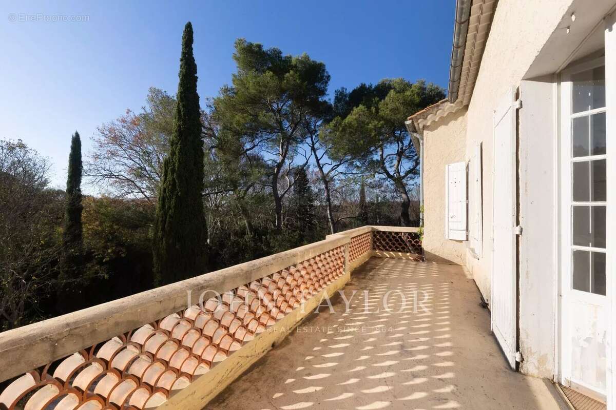 Maison à FONTAINE-DE-VAUCLUSE