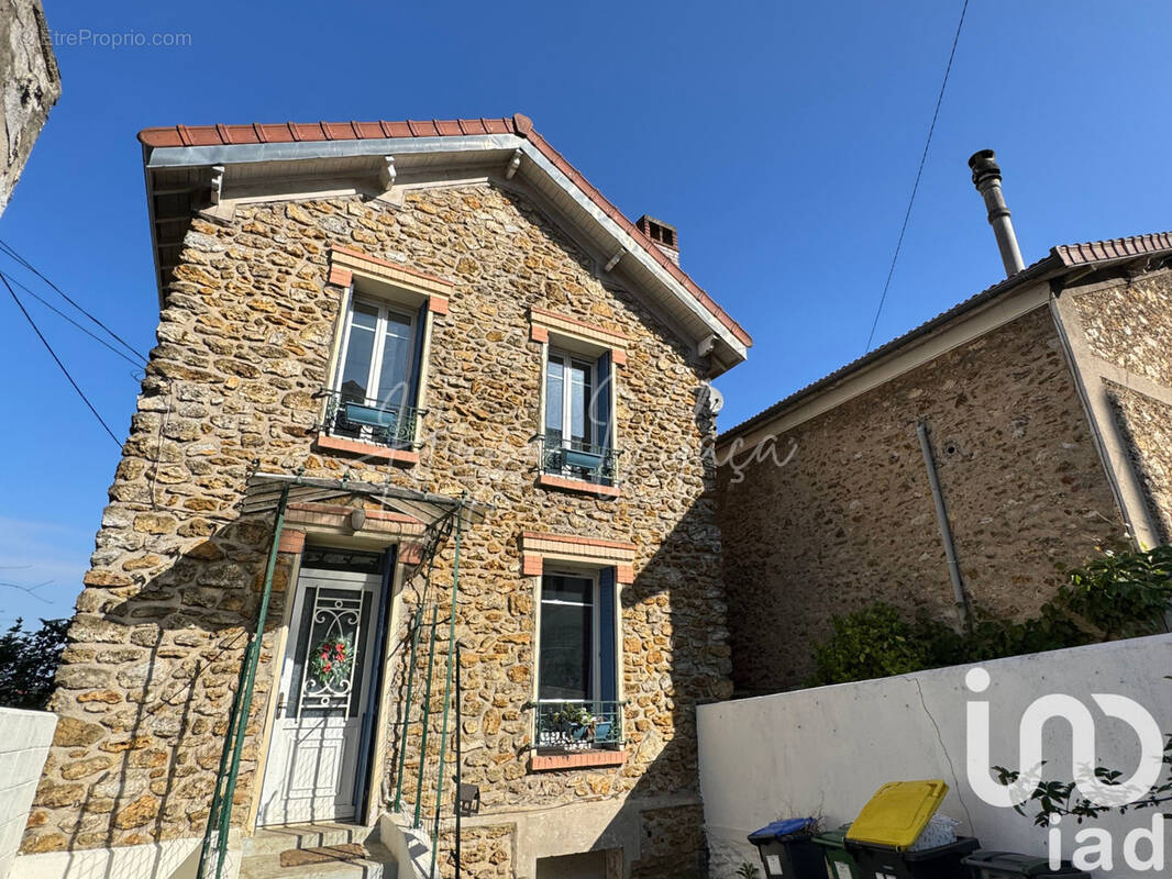 Photo 1 - Maison à VILLENEUVE-SAINT-GEORGES