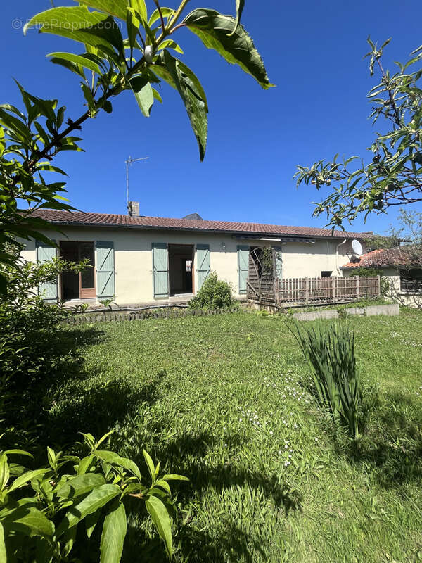 Maison à MAULEVRIER