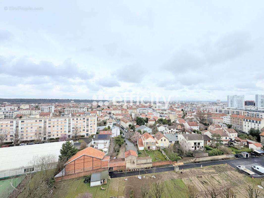 Appartement à MAISONS-ALFORT