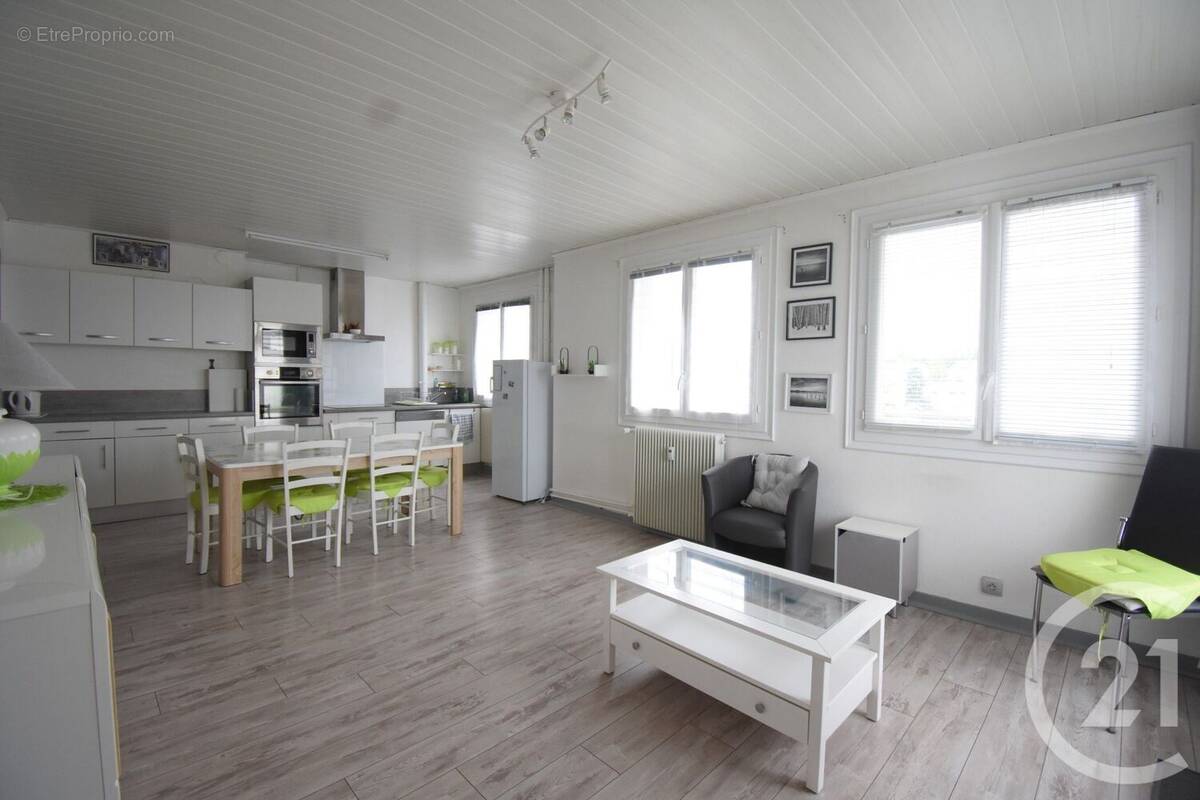 Appartement à CUSSET