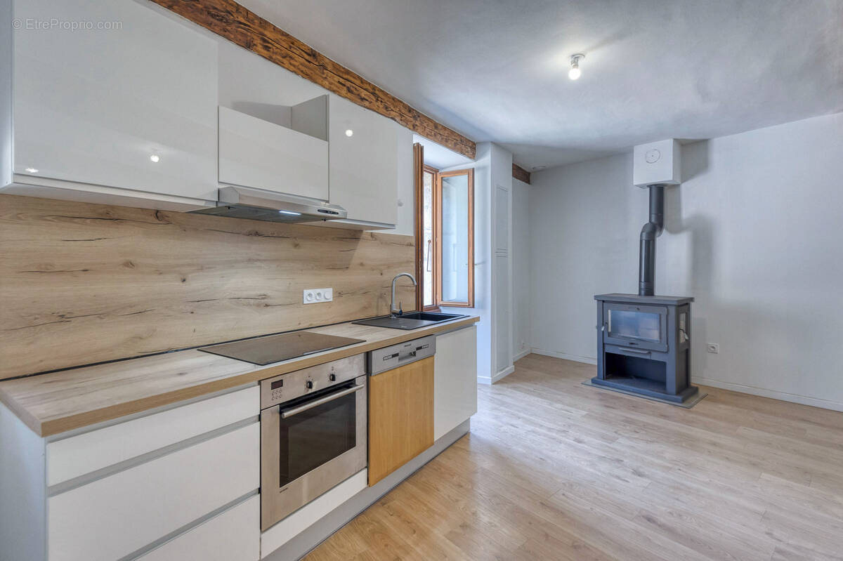 Appartement à SASSENAGE