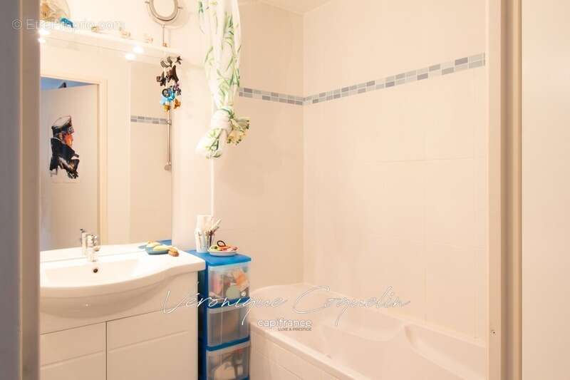 Appartement à SAINTE-LUCE-SUR-LOIRE