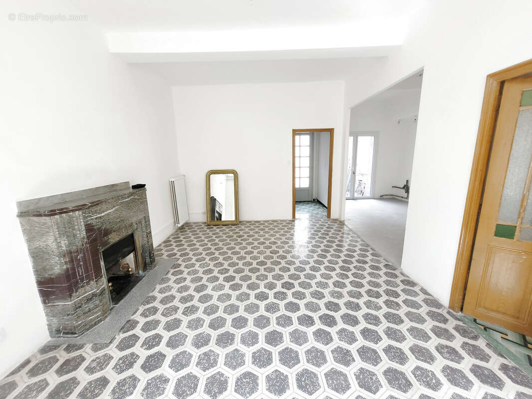 Appartement à FLEURY