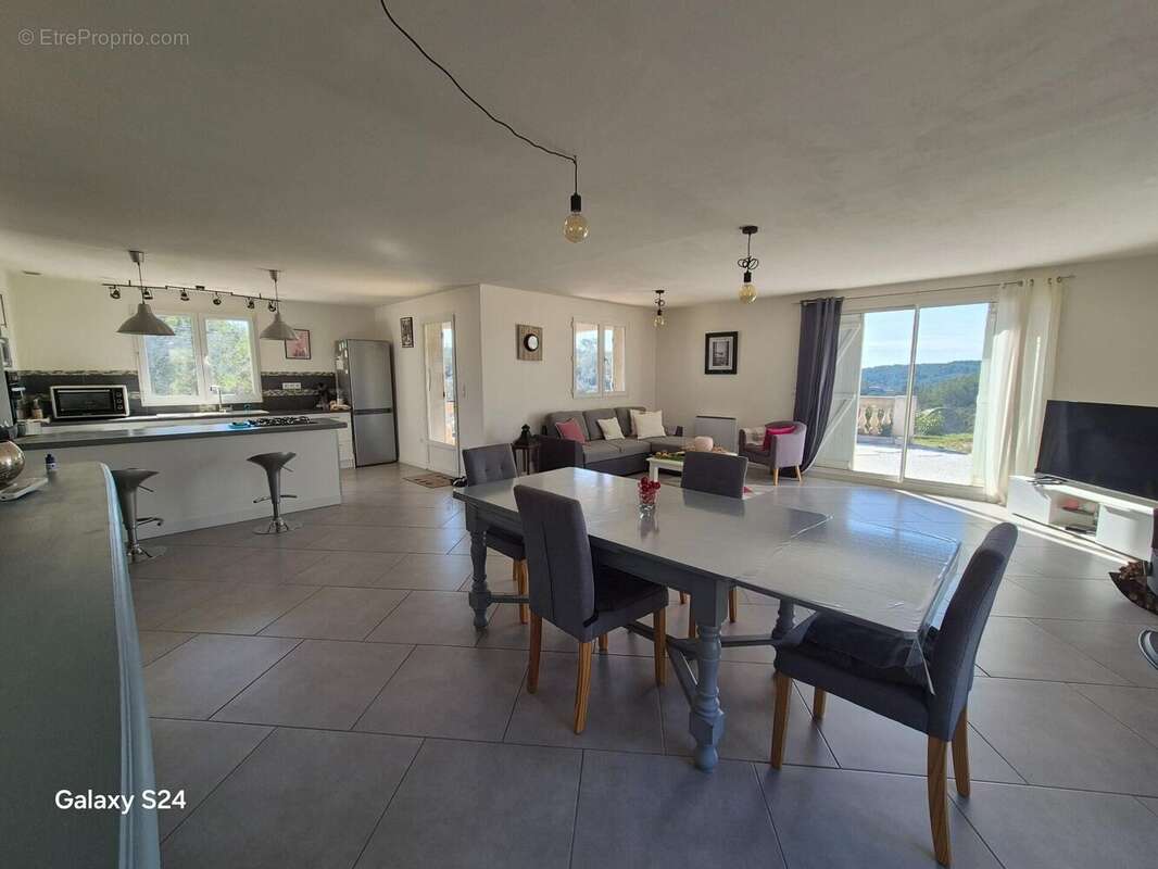 Photo 3 - Maison à CABASSE