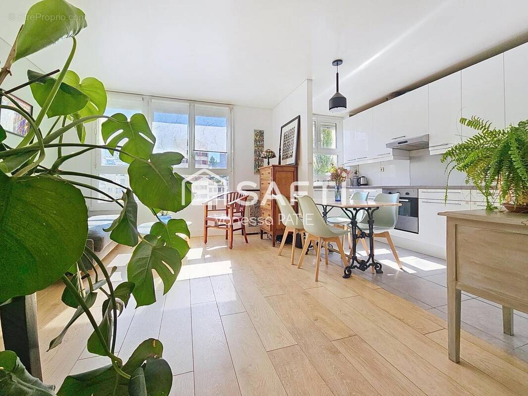 Photo 1 - Appartement à VANVES