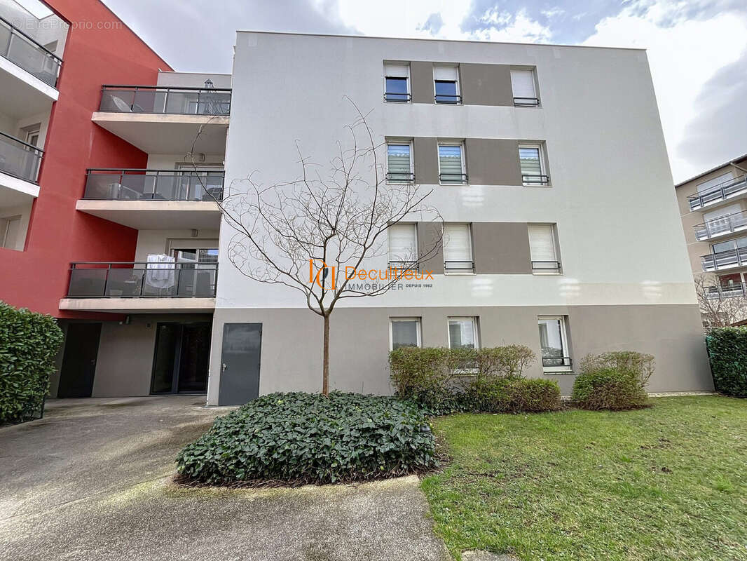 Appartement à CRAPONNE