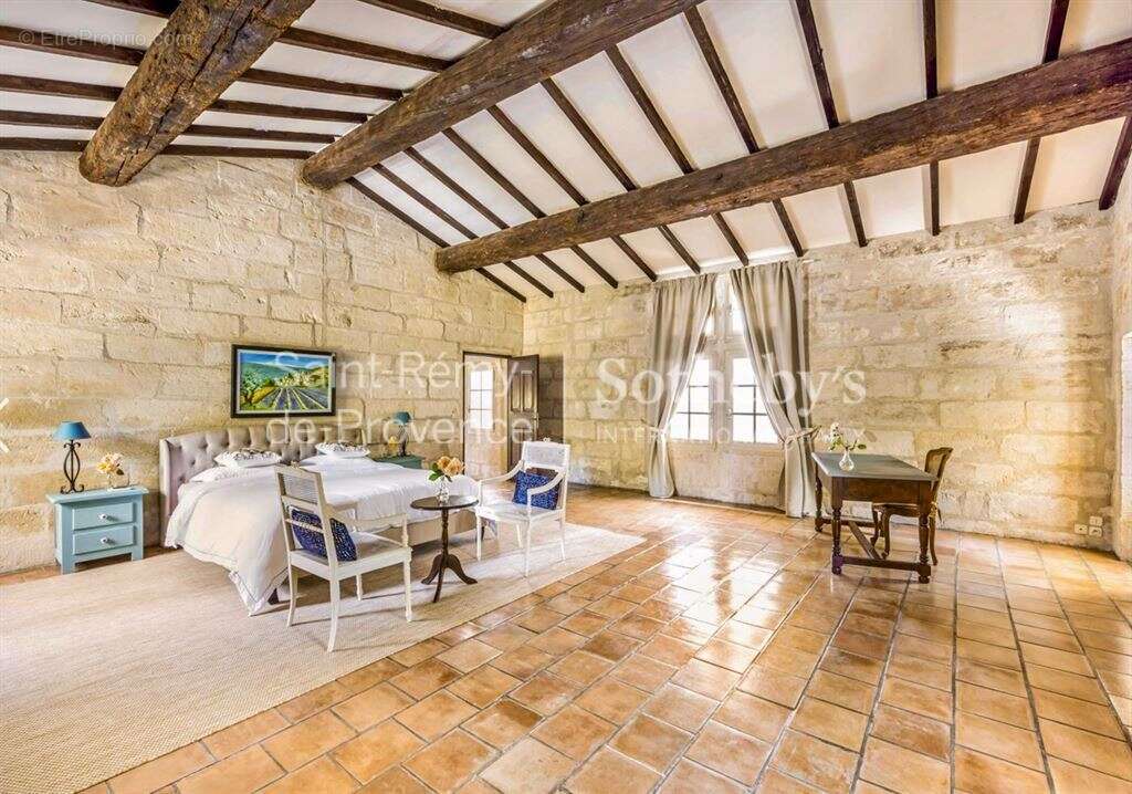 Maison à BEAUCAIRE