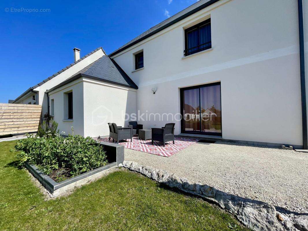 Maison à SEMOY