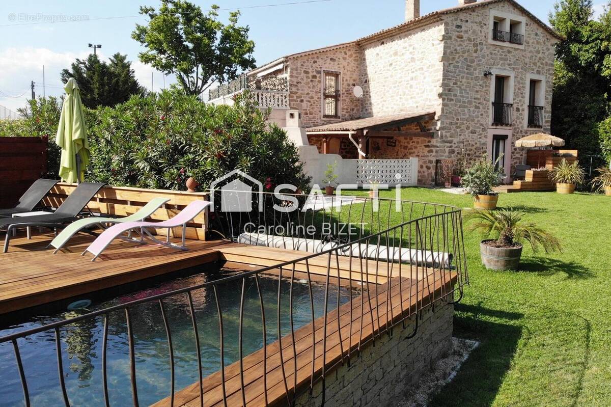 Photo 1 - Maison à LE MUY