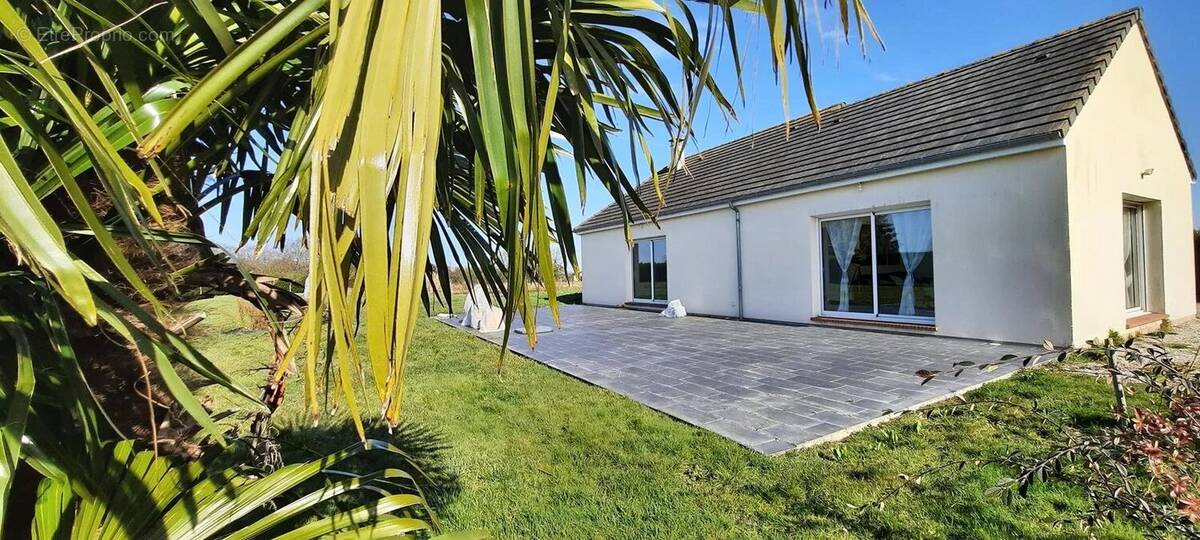 Maison à BERNAY