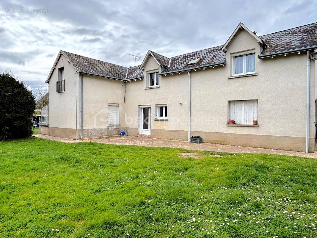 Maison à BALLAN-MIRE