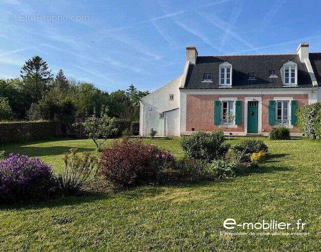 Maison à GROIX