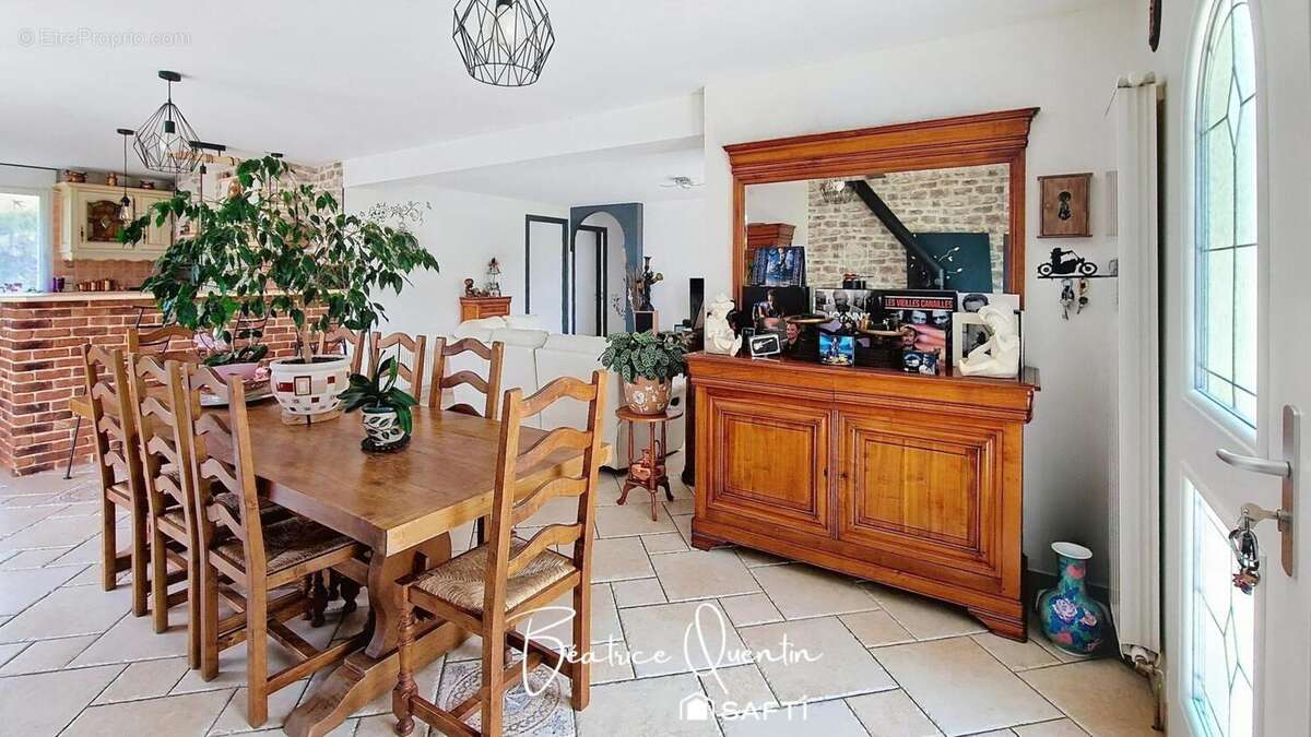 Photo 7 - Maison à SAINT-GERMAIN-LES-ARPAJON