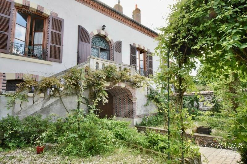 Maison à SULLY-SUR-LOIRE